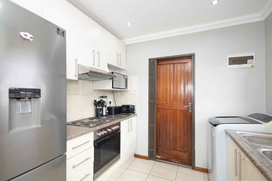 2 Bedroom Property for Sale in Camelot Western Cape